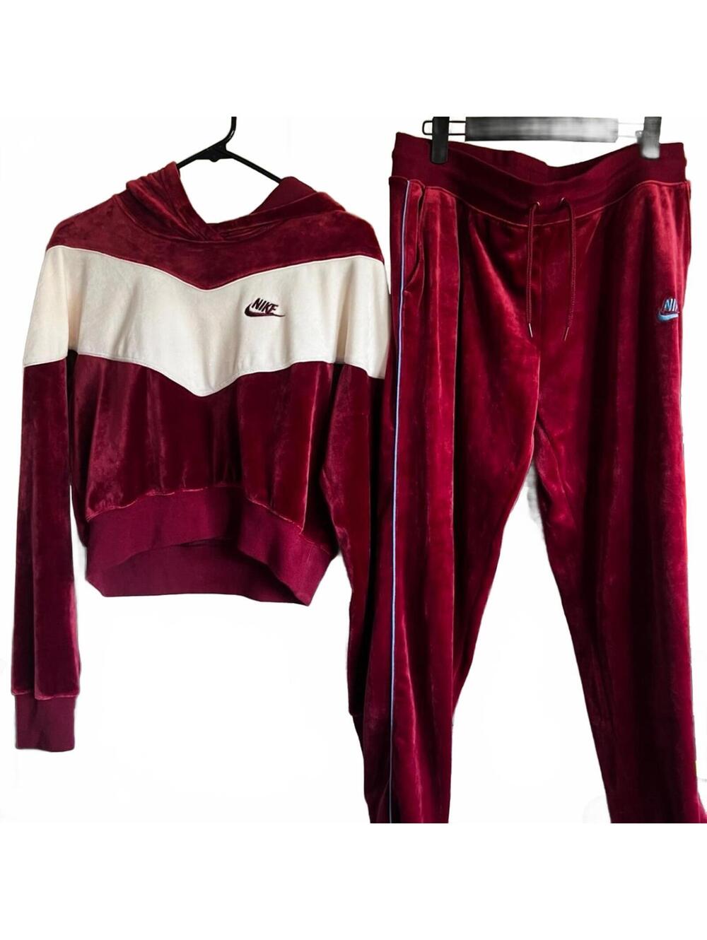 Nike Suede Matching Sweat Set